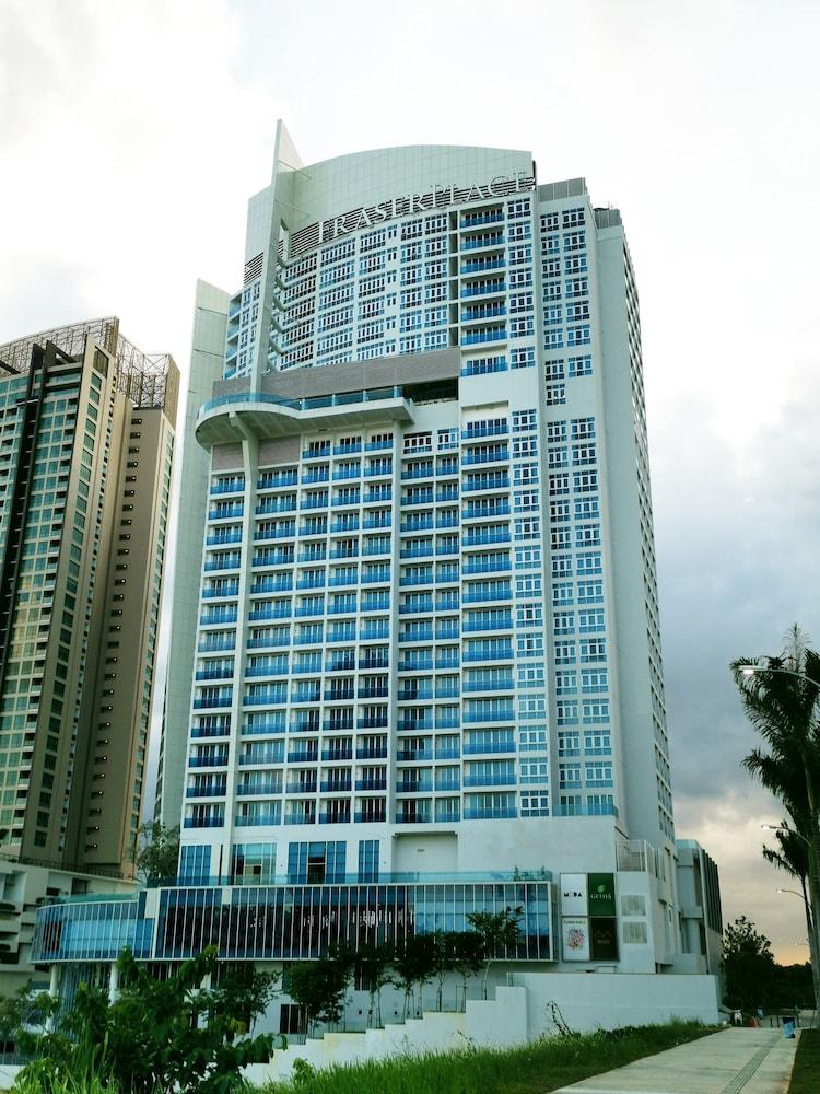 Fraser Place Puteri Harbour Nusajaya  Εξωτερικό φωτογραφία The hotel in 2015