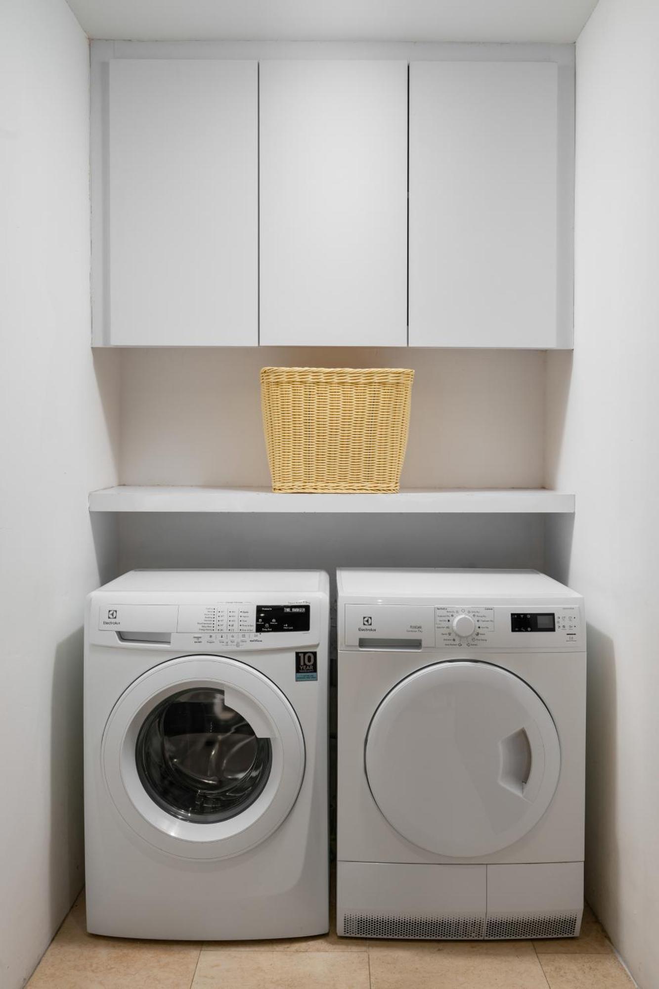 Fraser Place Puteri Harbour Nusajaya  Εξωτερικό φωτογραφία Laundry basket