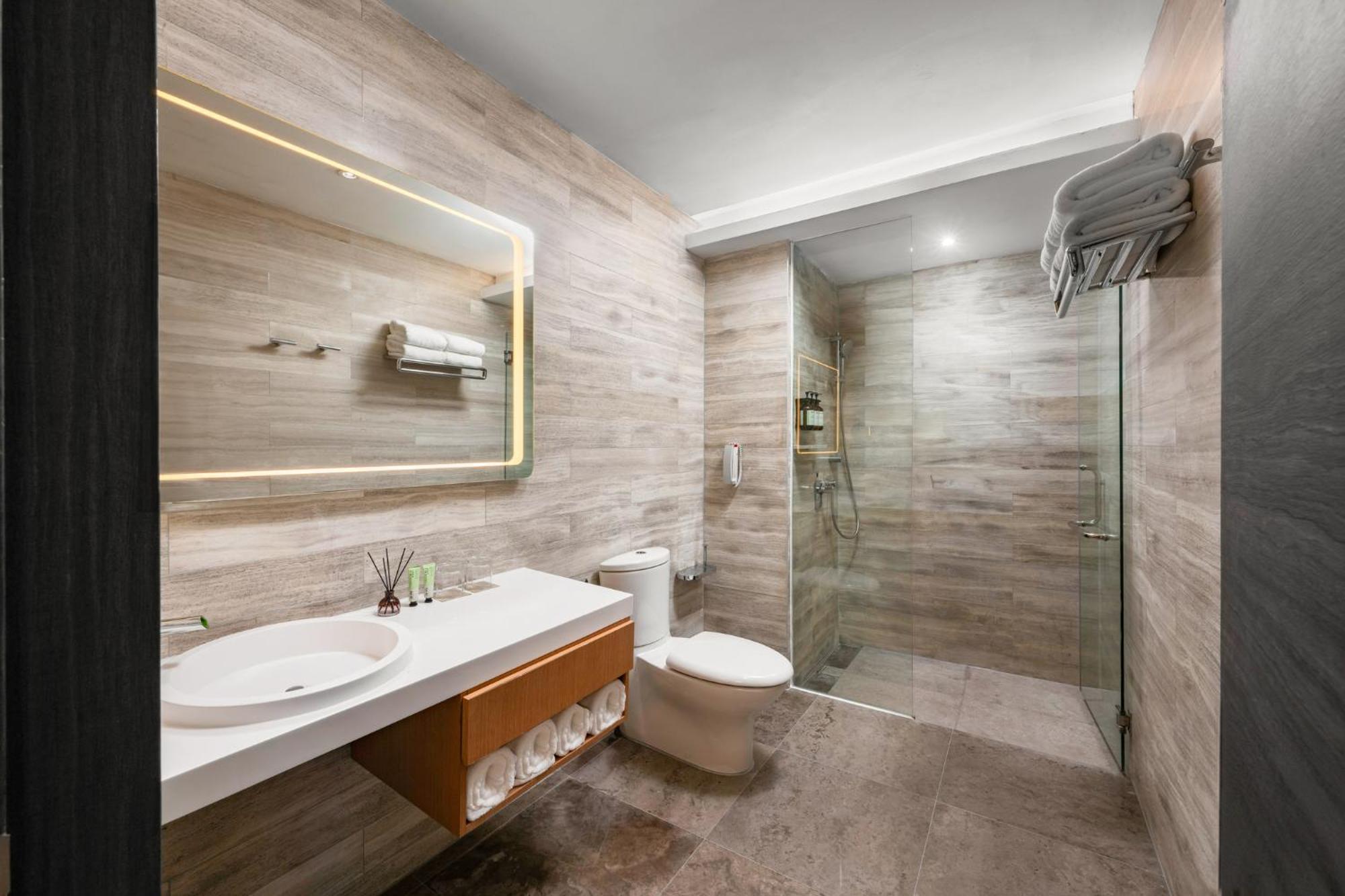 Fraser Place Puteri Harbour Nusajaya  Εξωτερικό φωτογραφία Bathroom