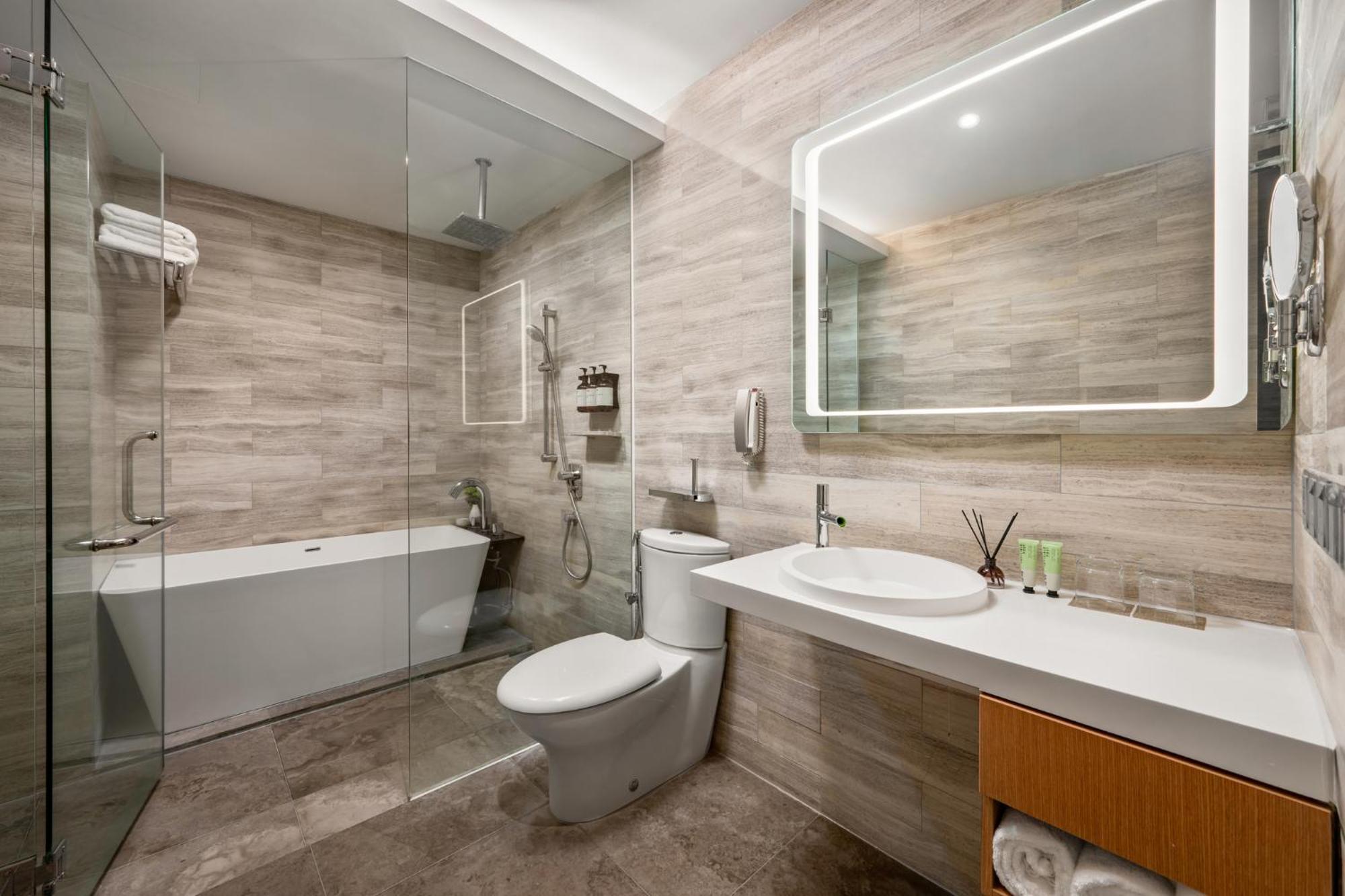Fraser Place Puteri Harbour Nusajaya  Εξωτερικό φωτογραφία Bathroom